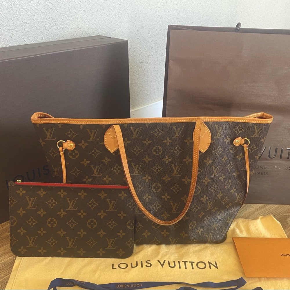 Louis Vuitton Neverfull MM
